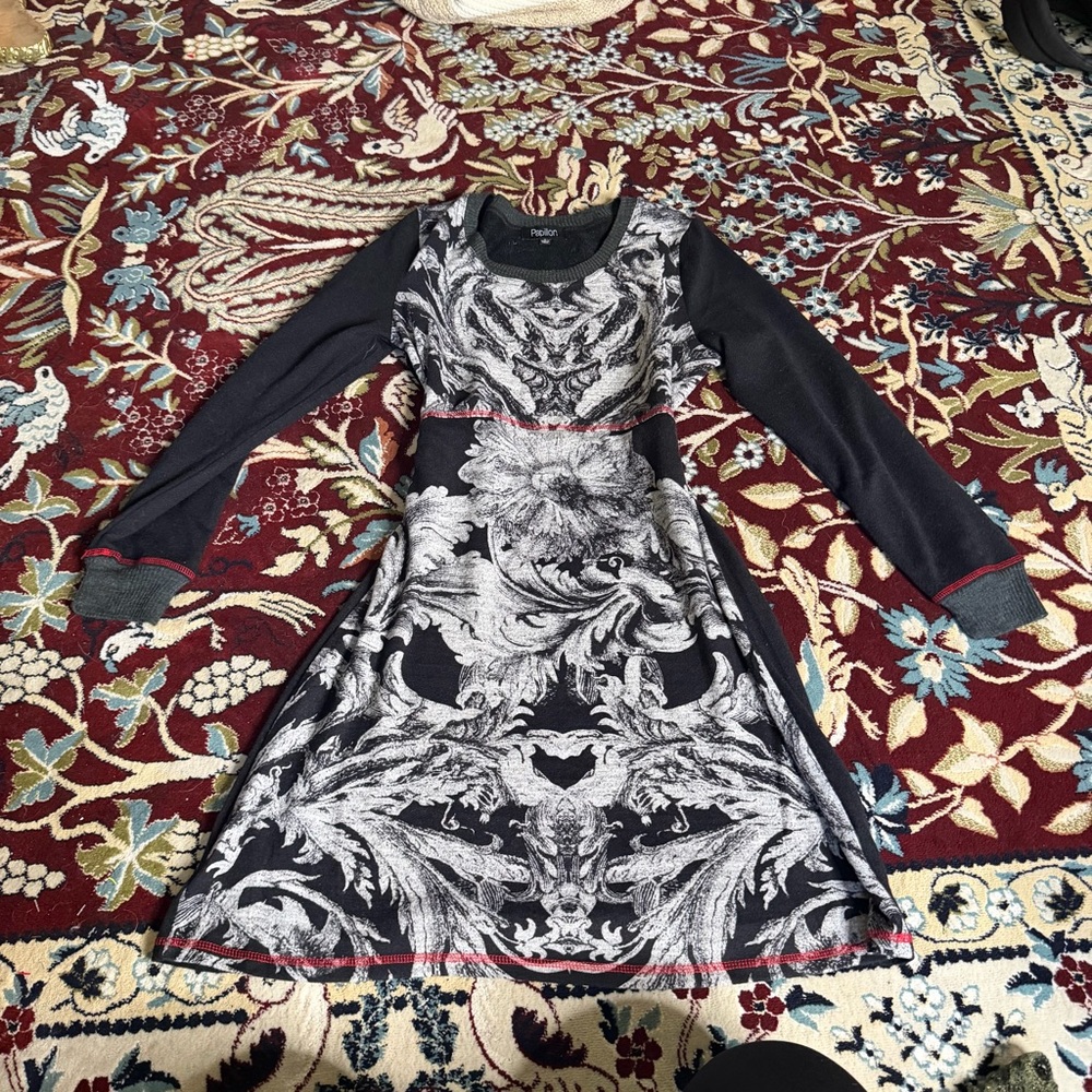 Vintage grunge Y2K gothic mini dress size large with gargoyle print